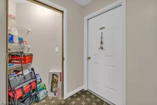 23004 Chandlers Ln, Olmsted Falls, OH 44138 - Photo 23