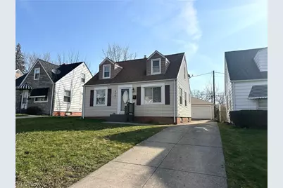 5341 Hollywood Avenue, Maple Heights, OH 44137 - Photo 1