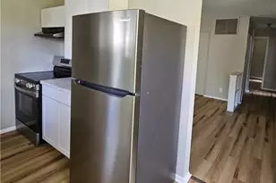 1859 Sheffield Dr, Akron, OH 44320 - Photo 11