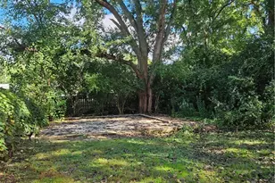 1859 Sheffield Dr, Akron, OH 44320 - Photo 3