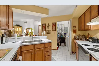 1123 Redtail Hawk #1, Boardman, OH 44512 - Photo 13