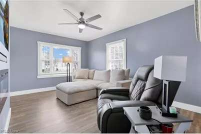 1222 Seborn Avenue, Zanesville, OH 43701 - Photo 9