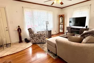 331 St Clair Ave, Cadiz, OH 43907 - Photo 7