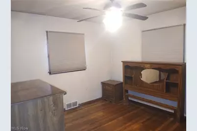 1010 Burlington Street, Youngstown, OH 44510 - Photo 13