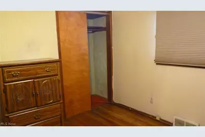 1010 Burlington Street, Youngstown, OH 44510 - Photo 15