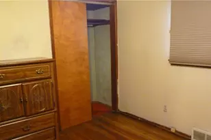 1010 Burlington St, Youngstown, OH 44510 - Photo 15