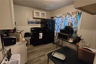 3437 E 105th St, Loveland, OH 44104 - Photo 7