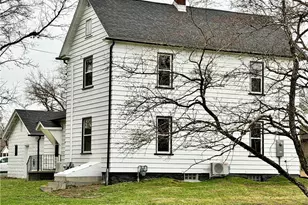 559 Jackson St, Hubbard, OH 44425 - Photo 25