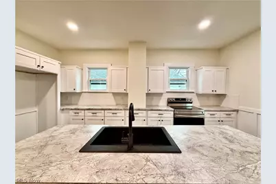 559 Jackson Street, Hubbard, OH 44425 - Photo 13