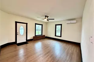 559 Jackson St, Hubbard, OH 44425 - Photo 7