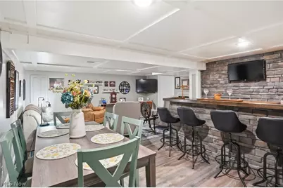 64044 Mulberry Street, Cambridge, OH 43725 - Photo 37