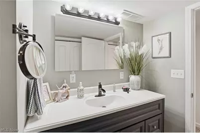 64044 Mulberry Street, Cambridge, OH 43725 - Photo 35