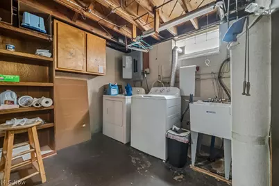 8023 Ivandale, Parma, OH 44129 - Photo 25