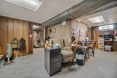 8023 Ivandale, Parma, OH 44129 - Photo 21