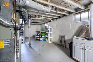 1293 Tioga Ave, Akron, OH 44305 - Photo 17