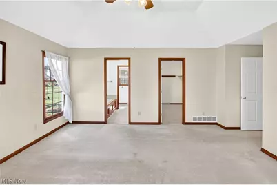 218 Wells Court, Euclid, OH 44132 - Photo 17