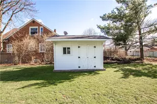 218 Wells Ct, Euclid, OH 44132 - Photo 35