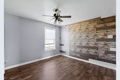 6740 Bridgestone Circle NE, Canton, OH 44721 - Photo 17