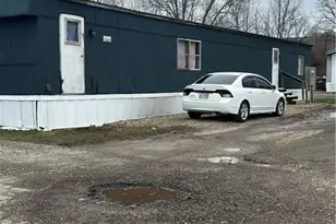 308 Bedford Ave, Cambridge, OH 43725 - Photo 3