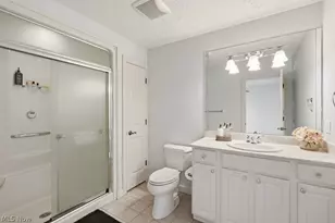 317 E Edinburgh Dr, Highland Heights, OH 44143 - Photo 39