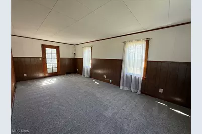 38462 S Beachview Road, Willoughby, OH 44094 - Photo 5