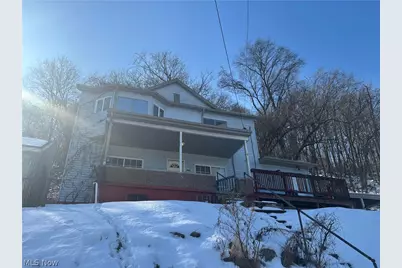 609 Whitely Street, Bridgeport, OH 43912 - Photo 1