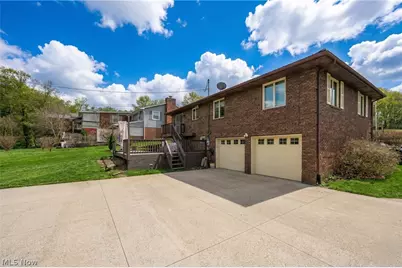 5326 Hillsboro Avenue SE, Canton, OH 44707 - Photo 3