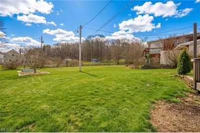 5326 Hillsboro Avenue SE, Canton, OH 44707 - Photo 5
