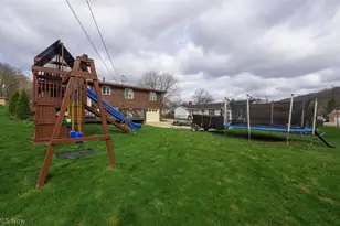 5326 Hillsboro Ave SE, Canton, OH 44707 - Photo 5