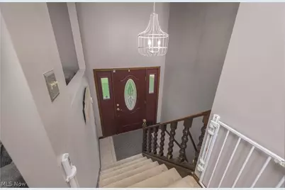 5326 Hillsboro Avenue SE, Canton, OH 44707 - Photo 9