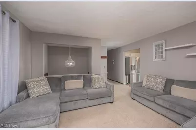 5326 Hillsboro Avenue SE, Canton, OH 44707 - Photo 11