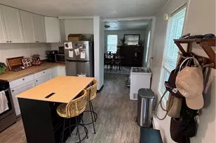 10526 Florida St, Aurora, OH 44202 - Photo 3