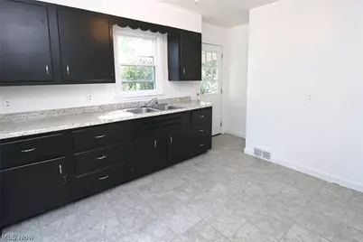 126 Ohio Street, Mingo Junction, OH 43938 - Photo 11