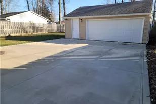 38136 Parkway Blvd, Willoughby, OH 44094 - Photo 37