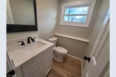 38136 Parkway Boulevard, Willoughby, OH 44094 - Photo 27