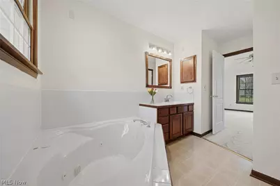 5271 Dolores Street SW, Canton, OH 44706 - Photo 17