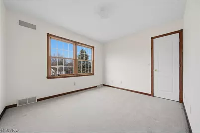 5271 Dolores Street SW, Canton, OH 44706 - Photo 41