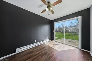 508 Wood St, Elyria, OH 44035 - Photo 15