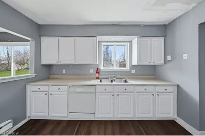 508 Wood Street, Elyria, OH 44035 - Photo 9