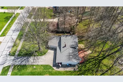 27491 Linwood Circle, North Olmsted, OH 44070 - Photo 33