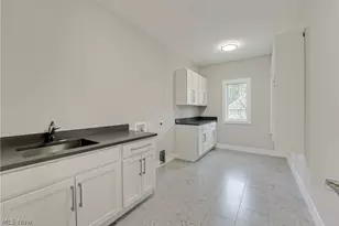 26650 Hurlingham Rd, Beachwood, OH 44122 - Photo 27