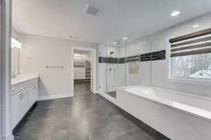 26650 Hurlingham Rd, Beachwood, OH 44122 - Photo 31