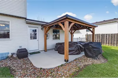 436 Bayberry Drive, Elyria, OH 44035 - Photo 5