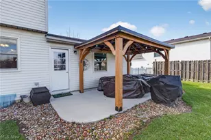 436 Bayberry Dr, Elyria, OH 44035 - Photo 5