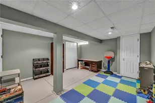 235 Brandtson Ave, Elyria, OH 44035 - Photo 31