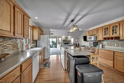 235 Brandtson Avenue, Elyria, OH 44035 - Photo 9