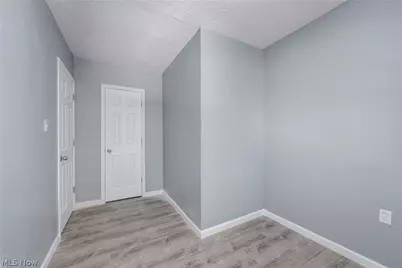 3237 Seymour Avenue, Loveland, OH 44113 - Photo 35