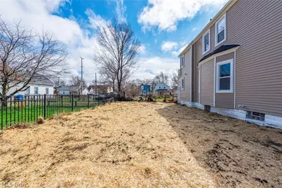 3237 Seymour Avenue, Loveland, OH 44113 - Photo 5