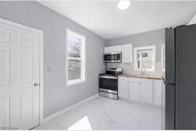 3237 Seymour Avenue, Loveland, OH 44113 - Photo 13