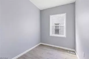 3237 Seymour Ave, Loveland, OH 44113 - Photo 15